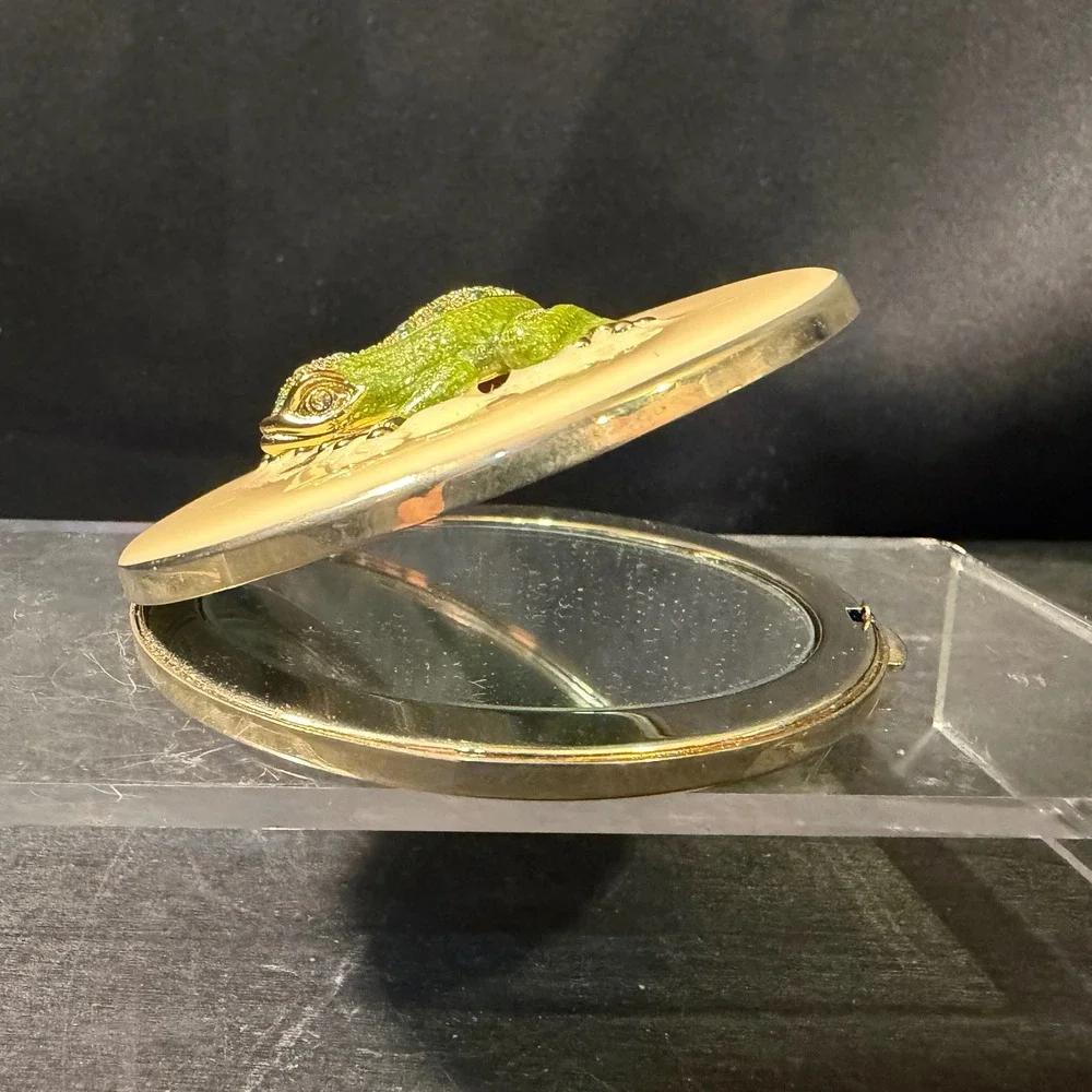 Saks Fifth Avenue Vintage Frog Compact Mirror Green Enamel Crystal Cream Gold